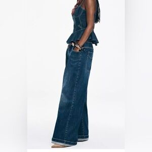 NWT Size 28 - Anthropologie Pilcro Pleated High-Rise Wide-Leg Jeans